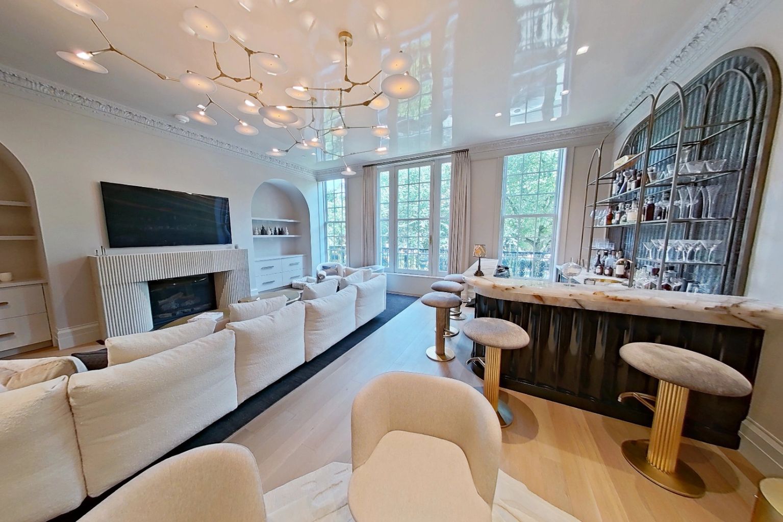 Integrated audiovisual system in a refined residential living space